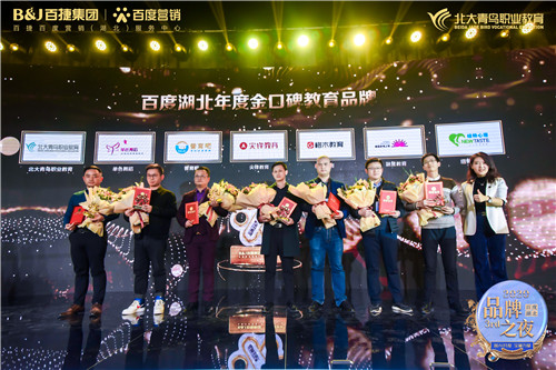 103653181.jpg 666.jpg