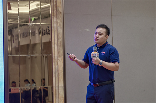 093720124.jpg DSC_9786.jpg