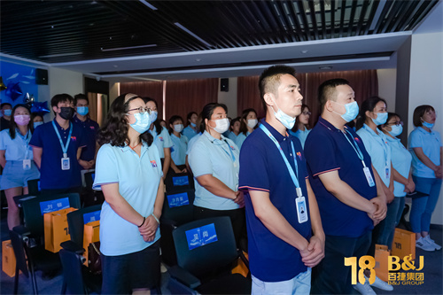 155517140.jpg KX302047.jpg