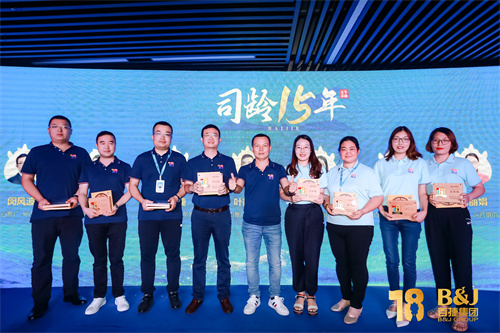 160055366.jpg 0U7A5346.jpg