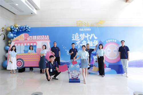 162114910.jpg LS8A7739.jpg