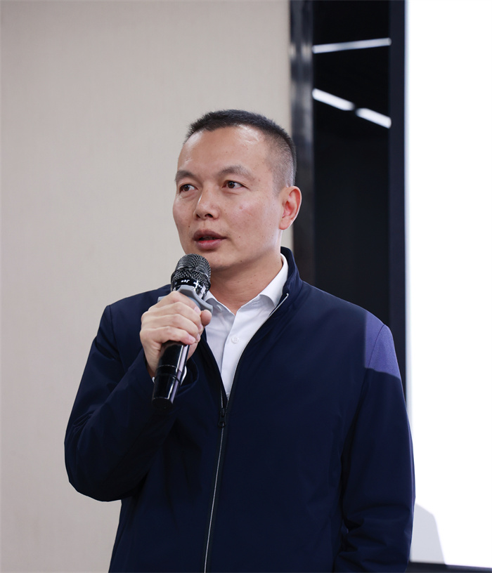 145458871.jpg LS8A0033_副本.jpg